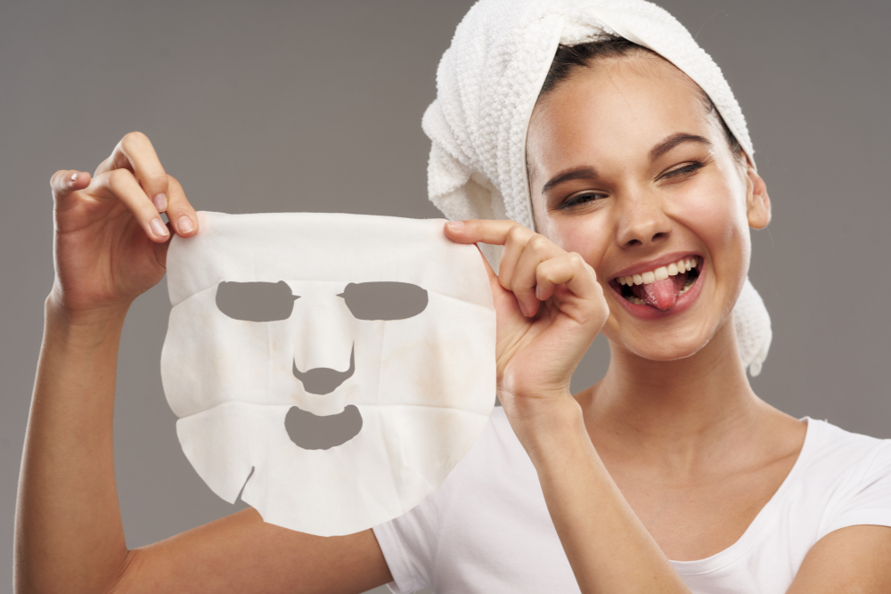 Facial treatment at Spa Cafe